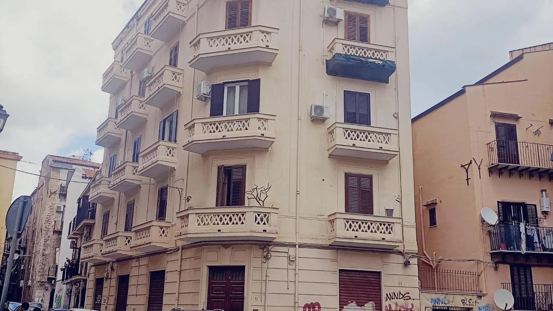 Borgese Apartments Palermo Italien